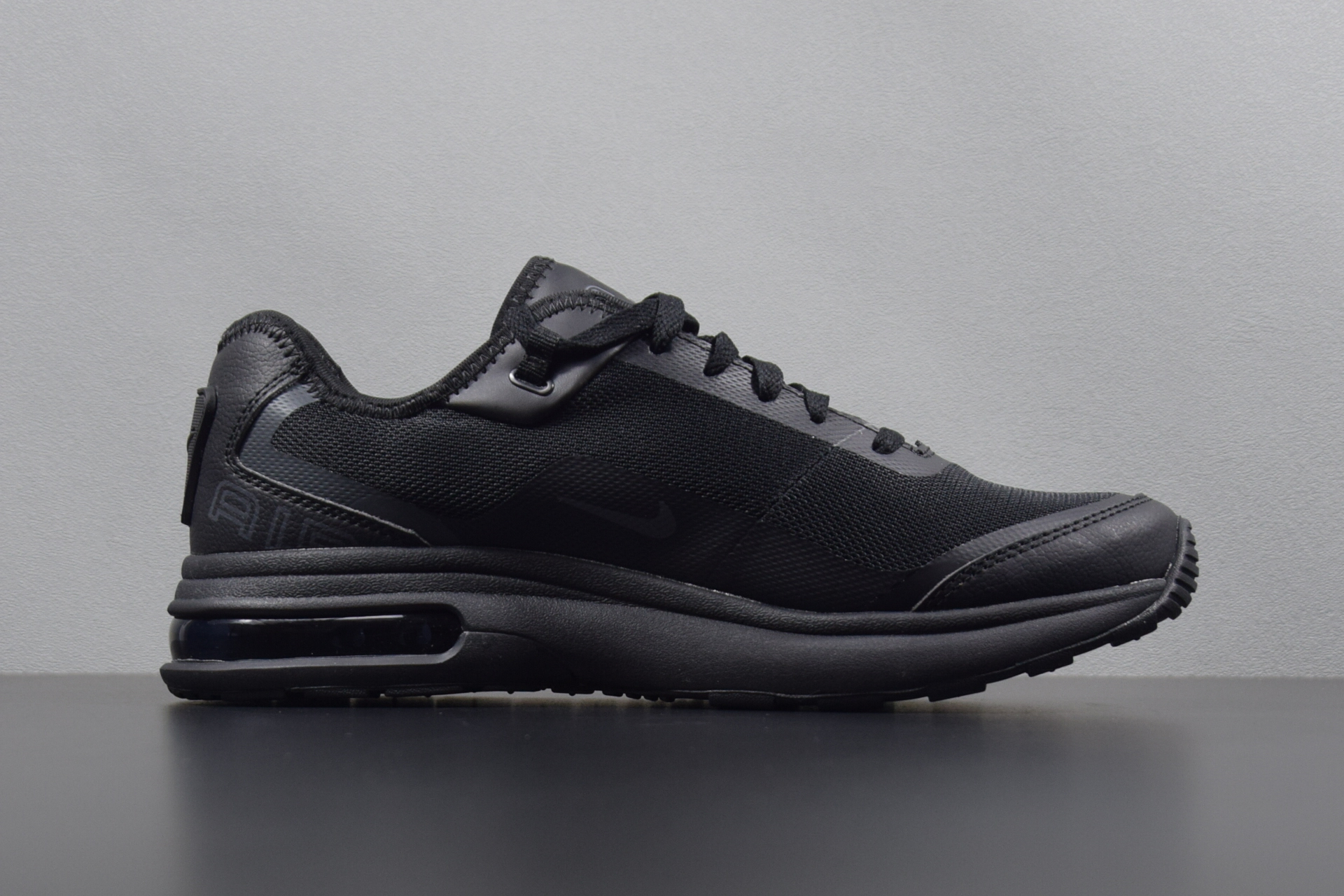 Nike Air Max LB All Black Shoes